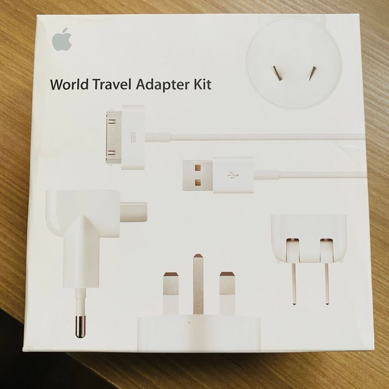 Apple World Travel Adapter Kit Lacrado | Apple Nunca Usado