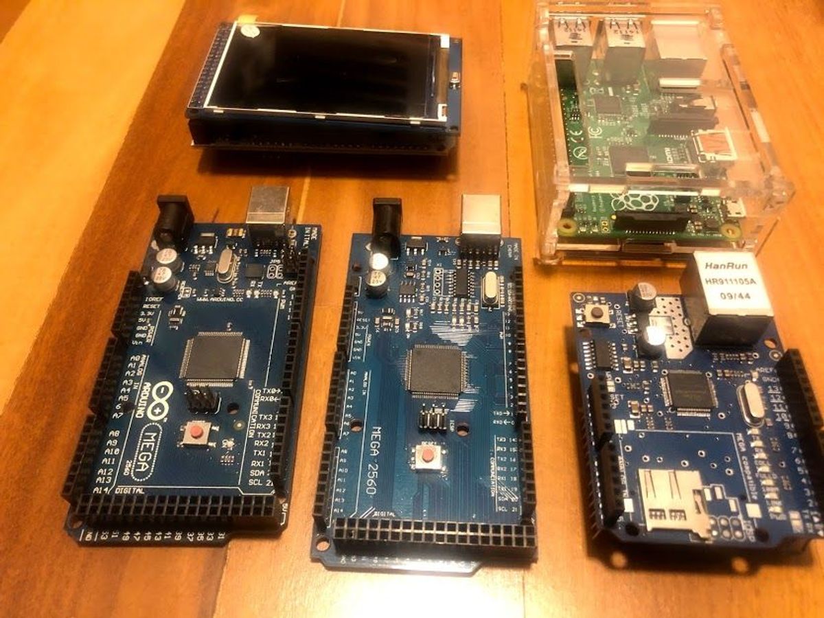 Arduinos e Raspberrypi B+ | Cacareco Arduino Usado 37375615 | enjoei