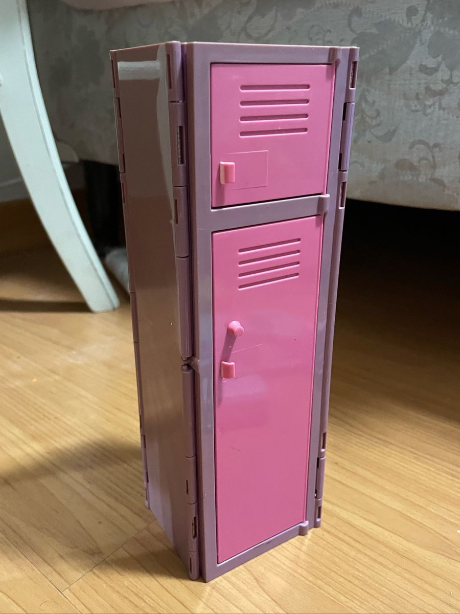 Armário Locker da Barbie | Brinquedo para Bebês Barbie Usado 63911302 ...
