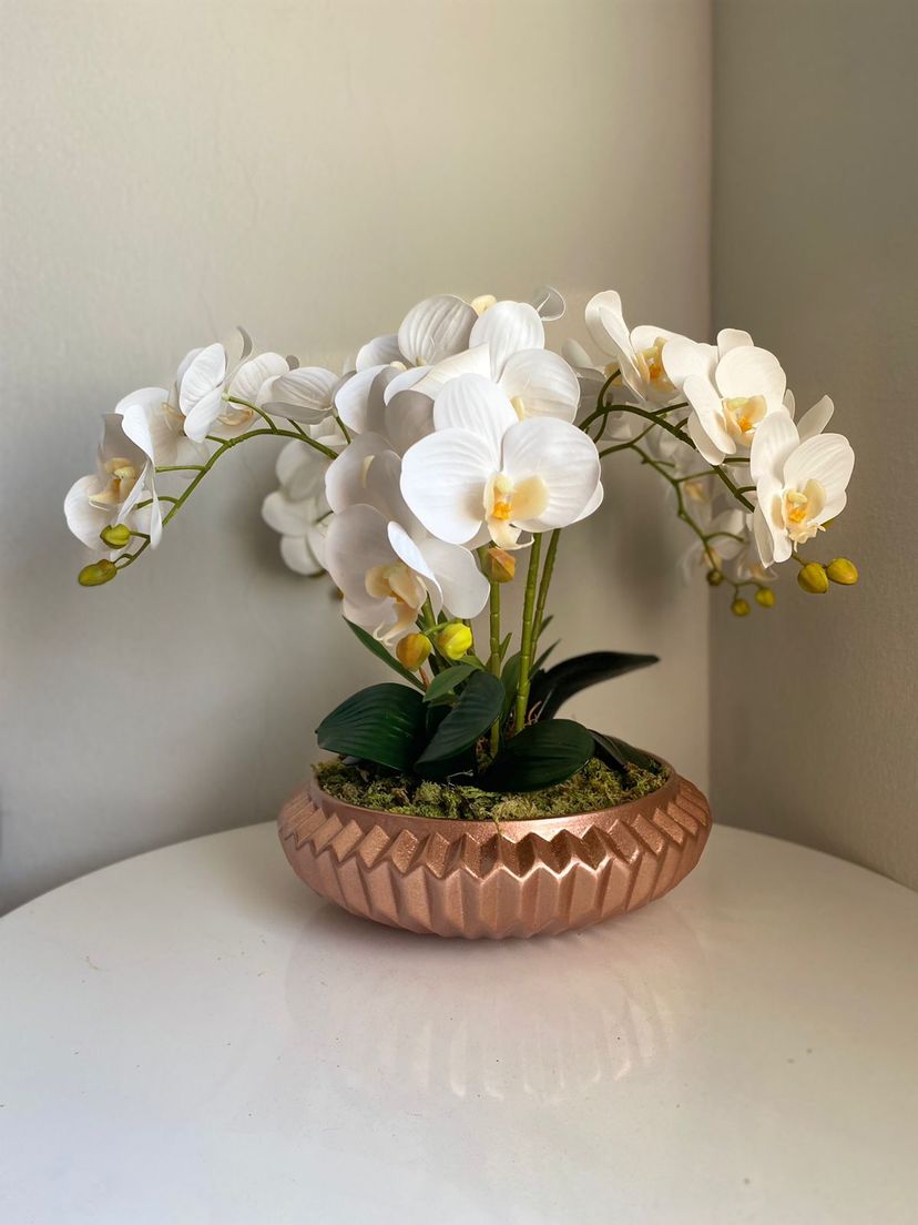 Arranjo de Orquídeas Permanentes Vaso Espelhado Rose Gold | Item de  Decoração Bella Home E Decor Nunca Usado 72705540 | enjoei