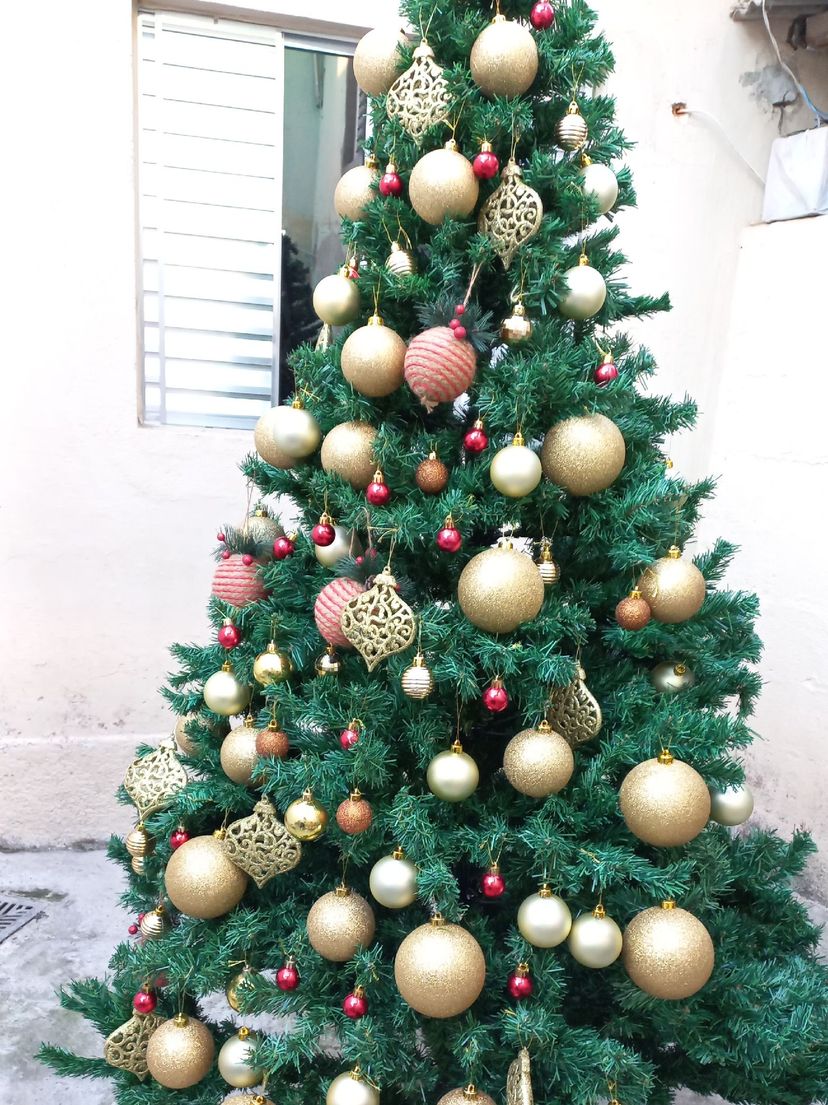 Árvore de Natal Completa 2 Metros | Item Info & Eletro Árvore De Natal  Usado 75720916 | enjoei