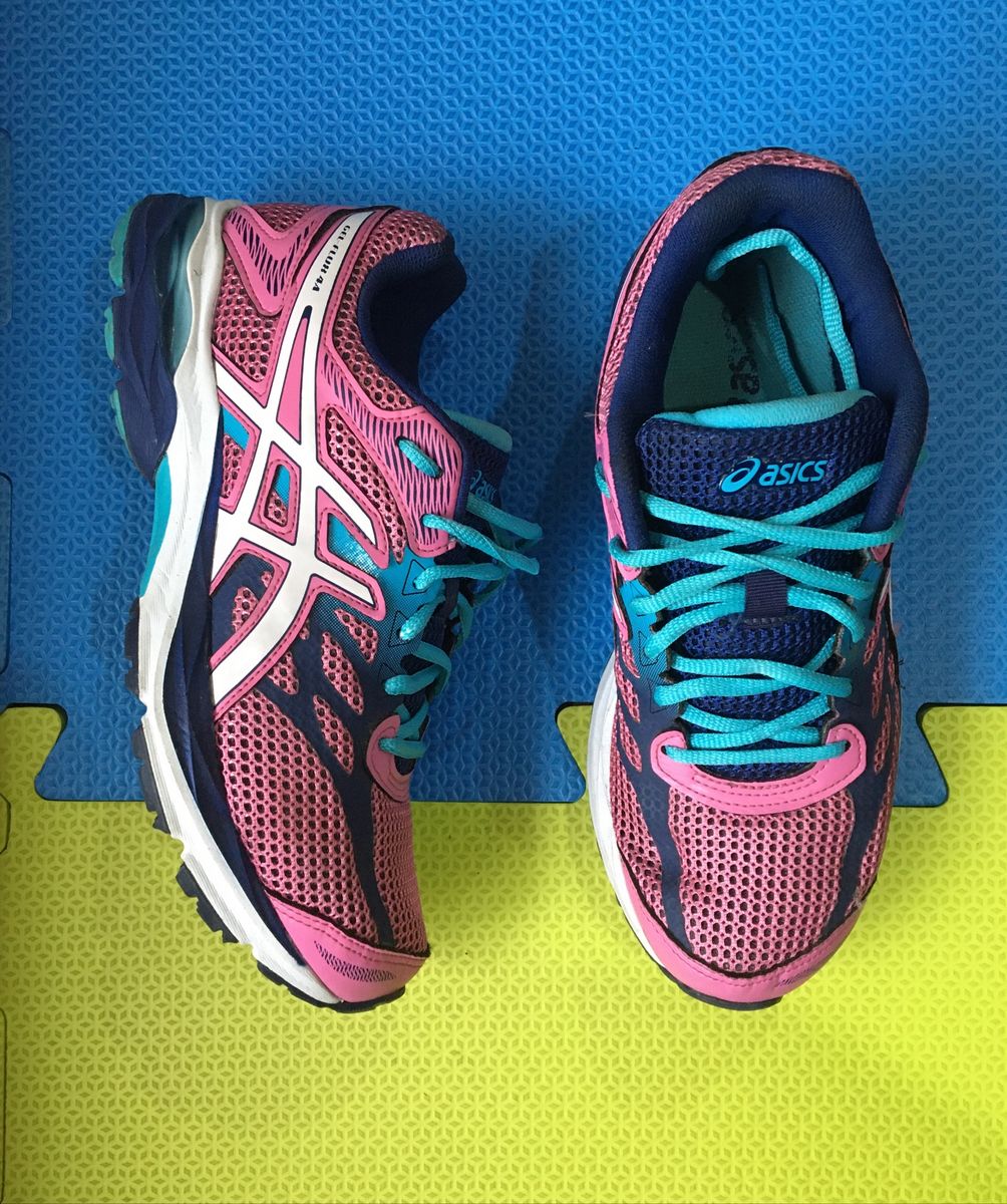 tenis asics gel a4