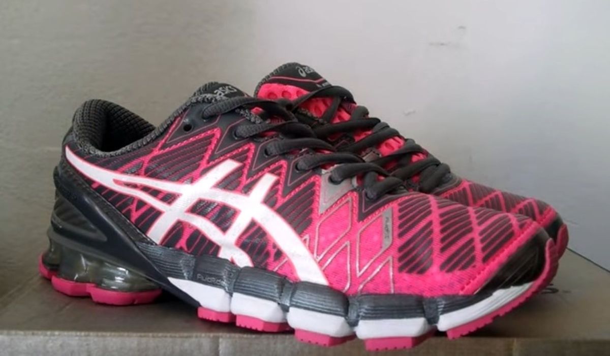 tênis asics gel kinsei 5 cinza e rosa