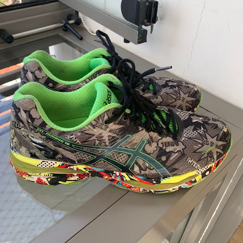 Asics nimbus 18 comic sale