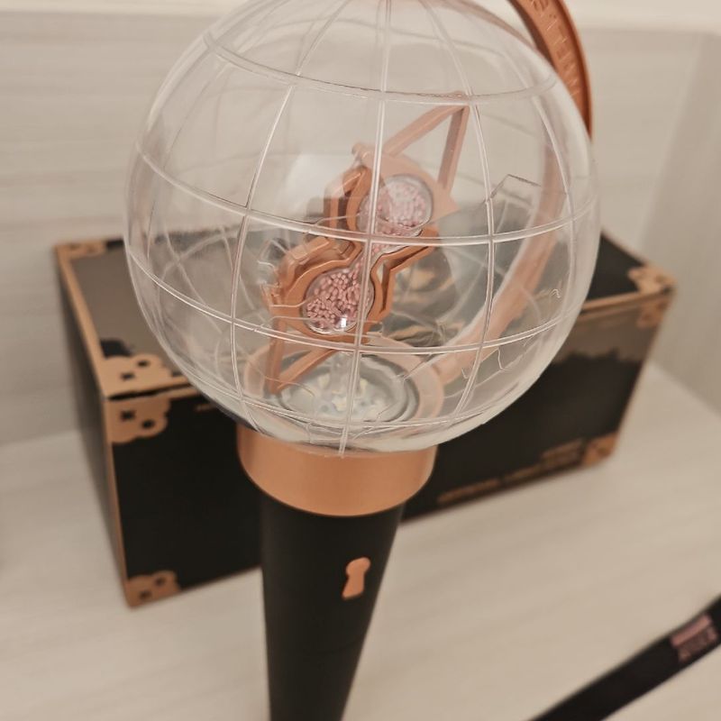 Ateez Light Stick Novo Versão 1 | Kq Nunca Usado 104013409 | enjoei