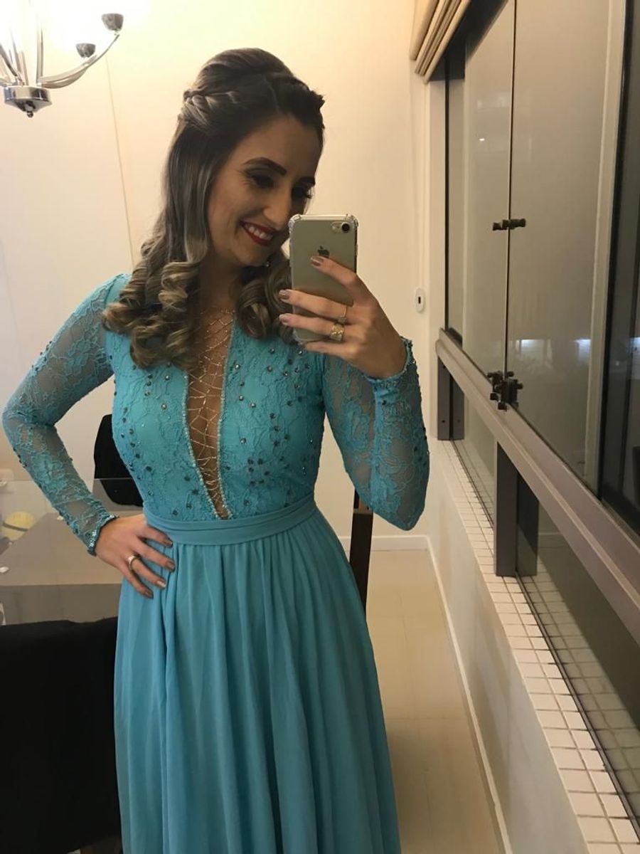 vestido de festa azul tiffany com manga