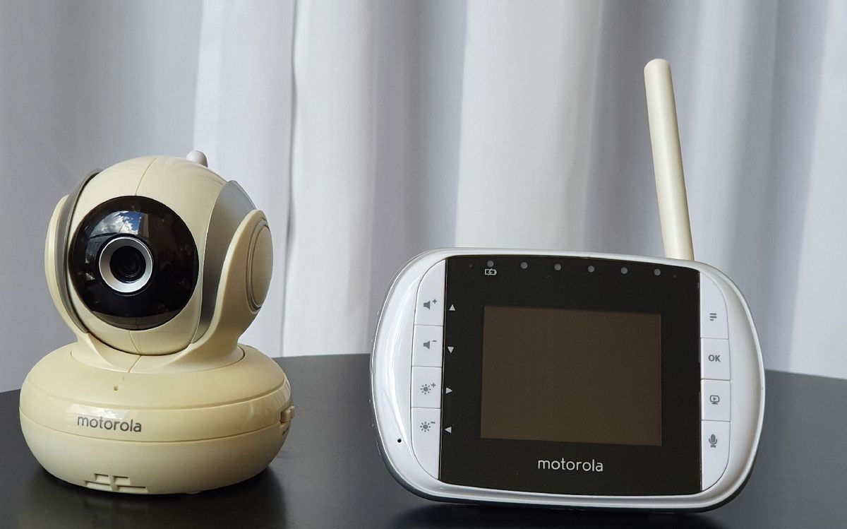 Motorola baby monitor baby sales unit beeping