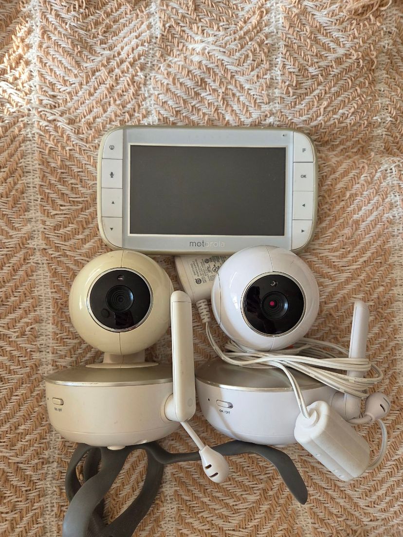 Baba Eletrônica Motorola Mbp855 com Duas Cameras | Item Info & Eletro ...