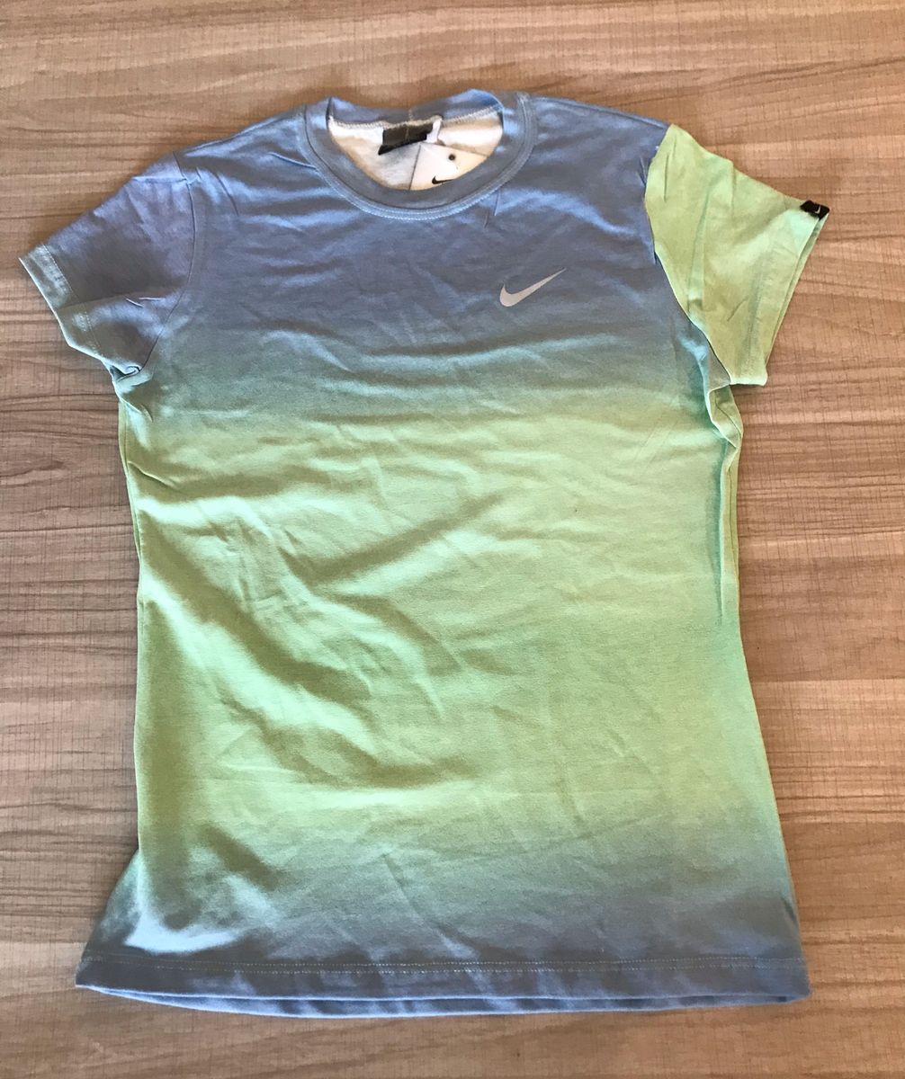 camiseta tie dye nike