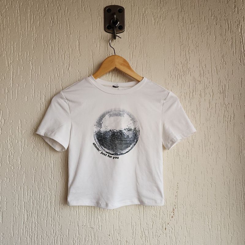 Baby Tee Mirrorball Taylor Swift | Shein Usado 108412335 | enjoei