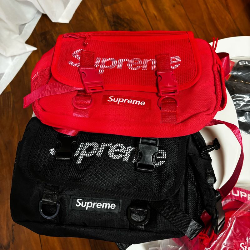 キン・ギョバチ　Supreme ボストンバッグ ブラック CORDURA キン・ギョバチ Supreme ボストンバッグ ブラック CORDURA キン