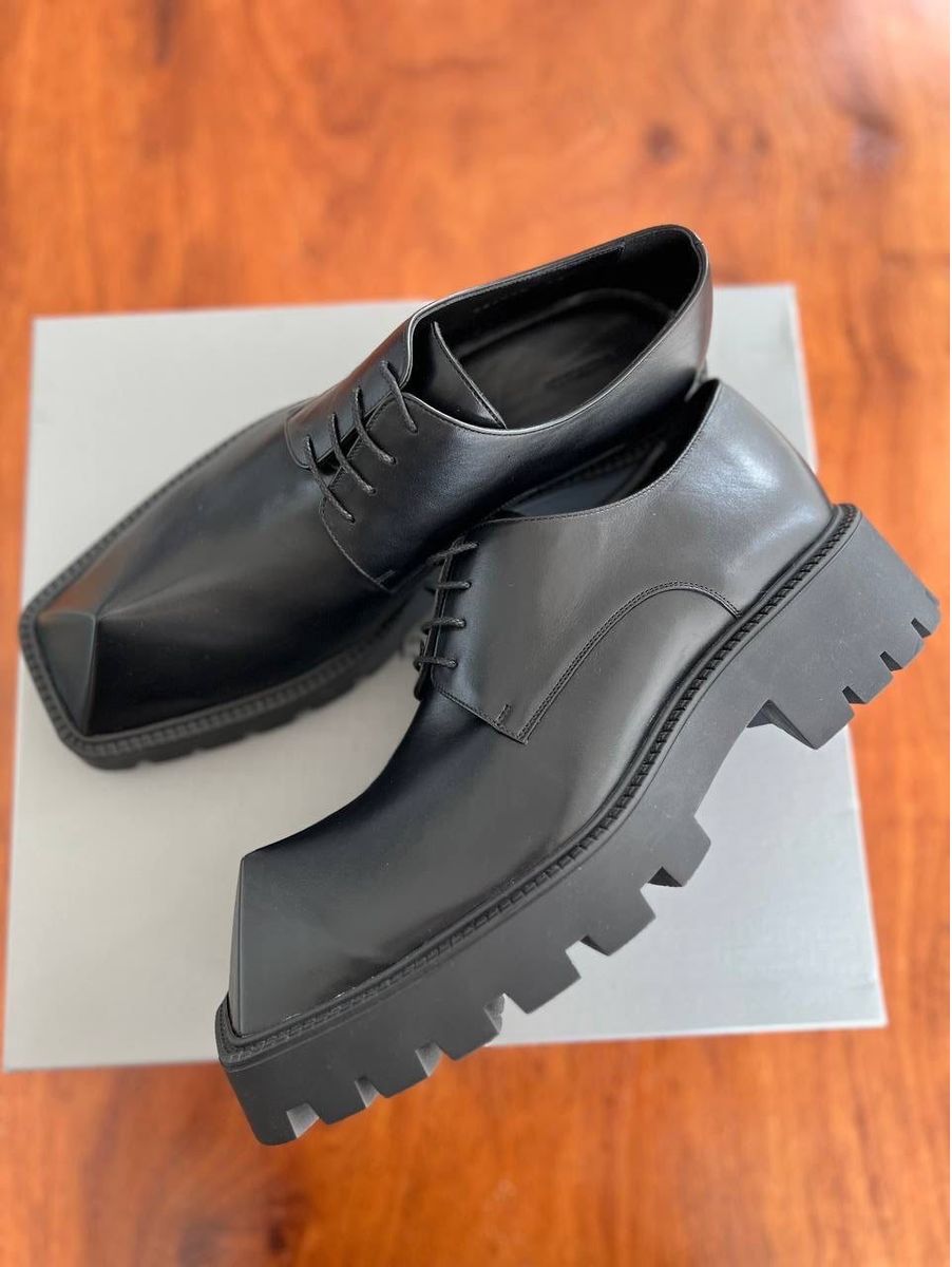 BALENCIAGA 引張 Rhino ダービー 41