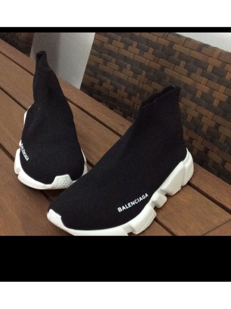 tênis estilo balenciaga