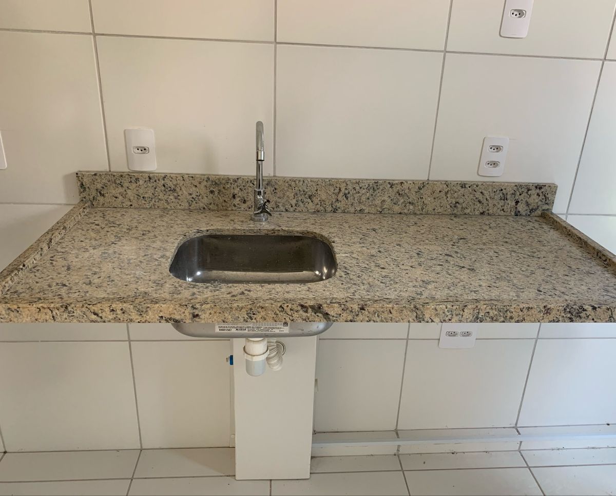 Bancada de Granito com Cuba de Inox Tramontina | Móvel de Cozinha ...