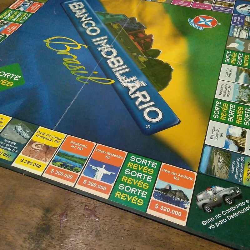 Jogo de Tabuleiro Banco Imobiliário Realidade Aumentada - Extra Festas