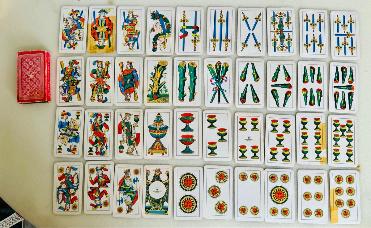 Baralho Truco Espanhol Vintage Anos 80 - 40 Folhas 9x5 Cms | Cacareco ...