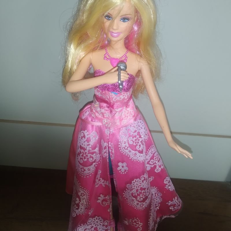 Barbie a Princesa Pop Star ( Canta 2 Músicas ), Brinquedo Barbie Usado  91362588