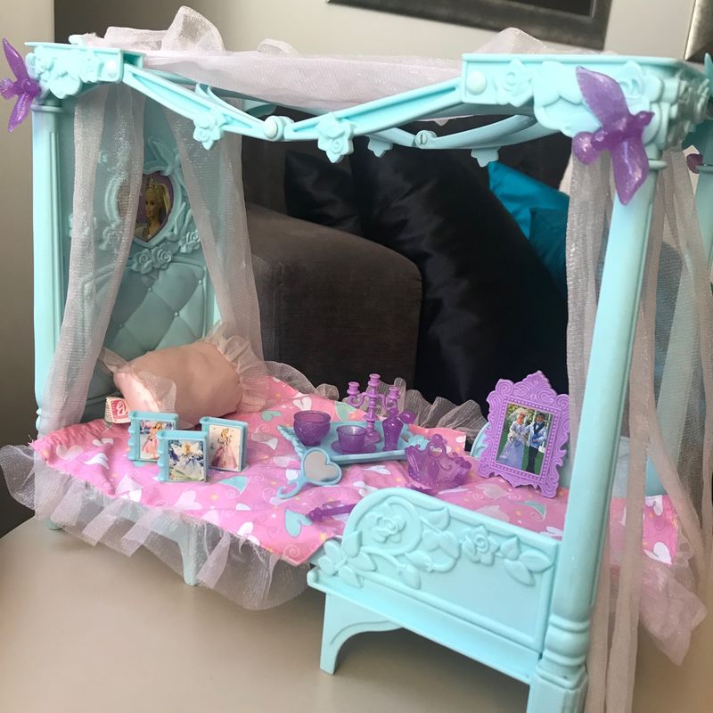 Cama Dos Sonhos da Barbie Anos 80 | Brinquedo Estrela Usado 62310220 |  enjoei
