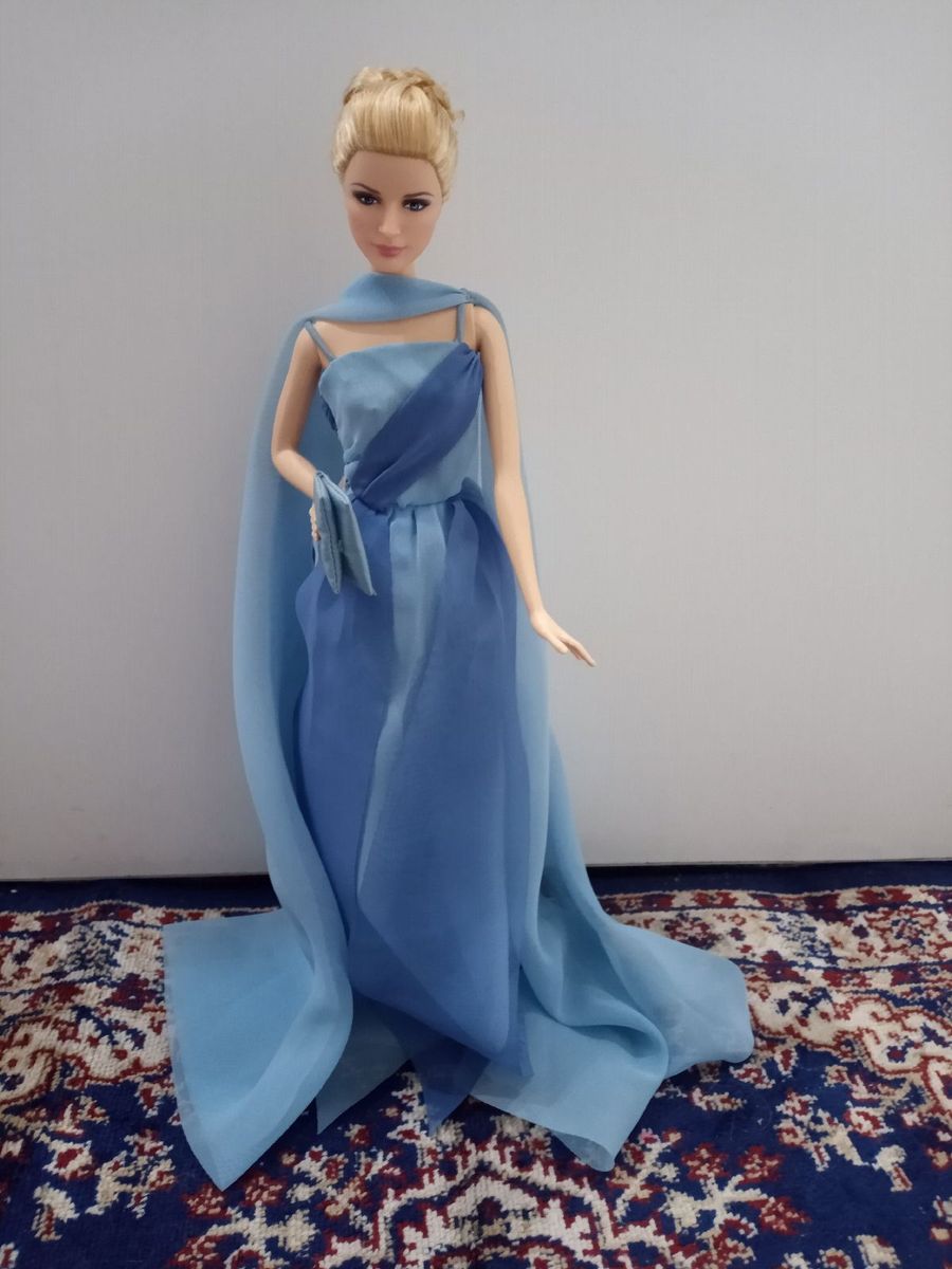 blue dress to catch a thief Shahida Parides - Elegant Maxi Dresses