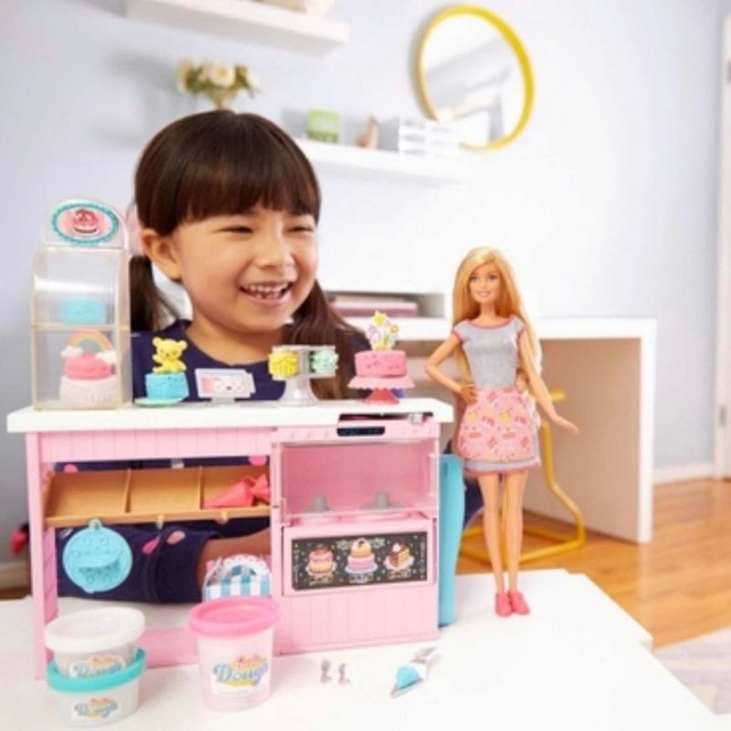 Barbie com Diversos Acessórios de Cozinha para Criar Comida, Brinquedo  Mattel Nunca Usado 65757448