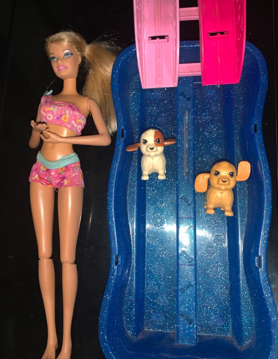 Barbie swim and online race pups