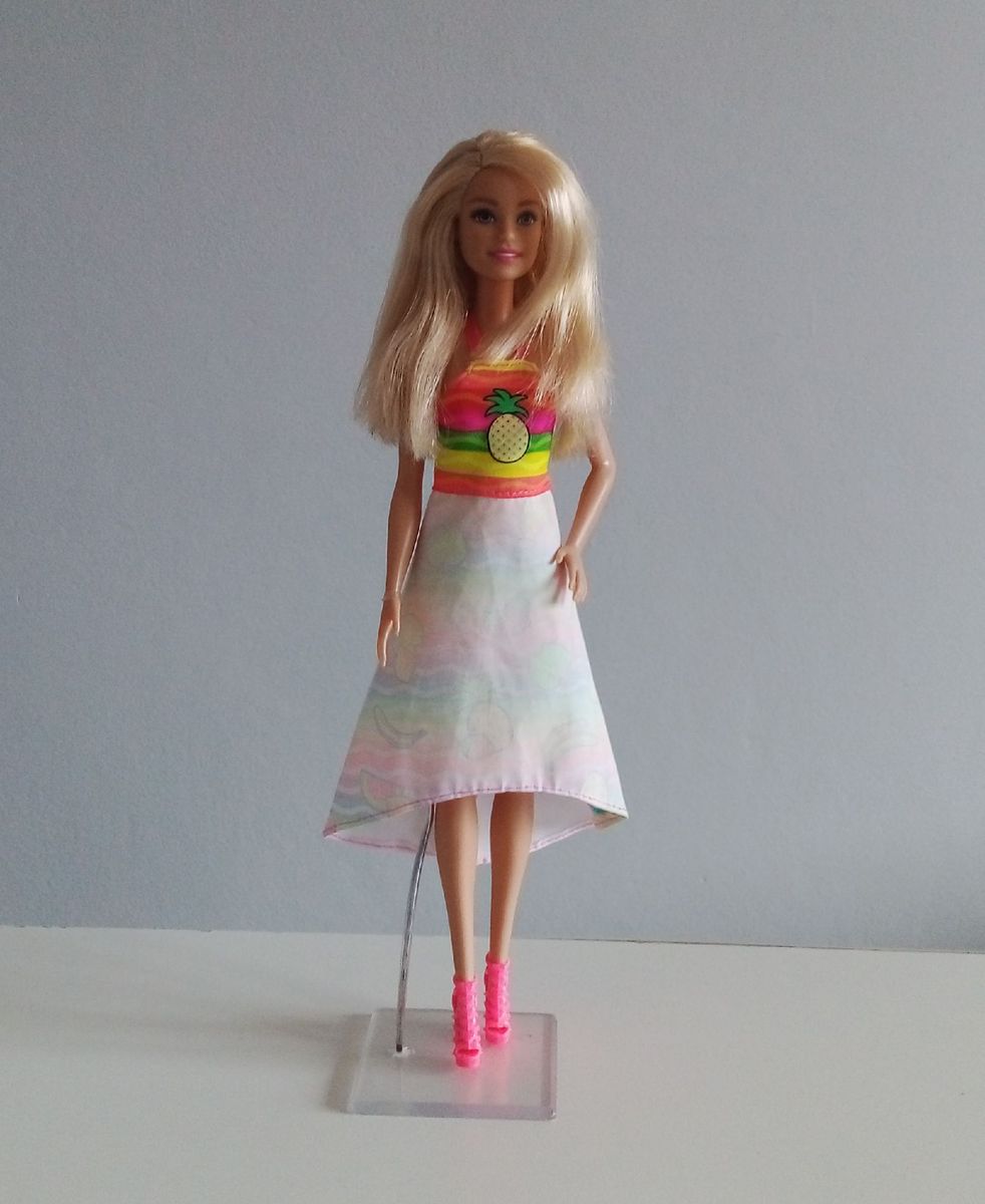 Barbie Loves Crayola Puppe – Mit Moden, Fruchtiger Farbenmix, Für Kinder Ab 4 Jahren