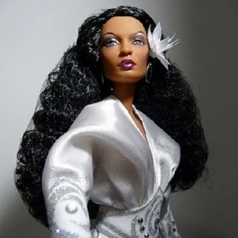 Barbie Diana Ross, By Bob Mackie Fora da Caixa Cacareco Mattel Usado  53251920 enjoei