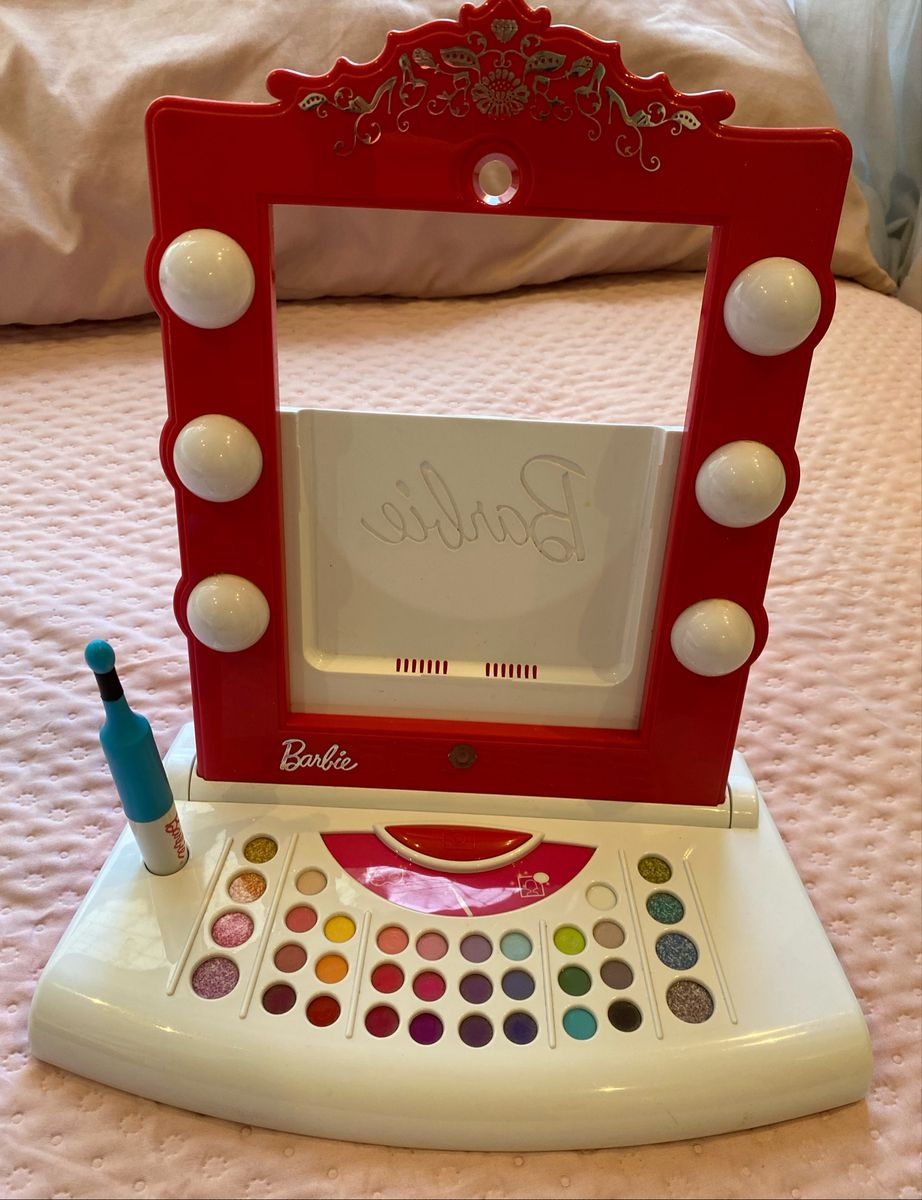 Barbie digital hot sale makeup mirror