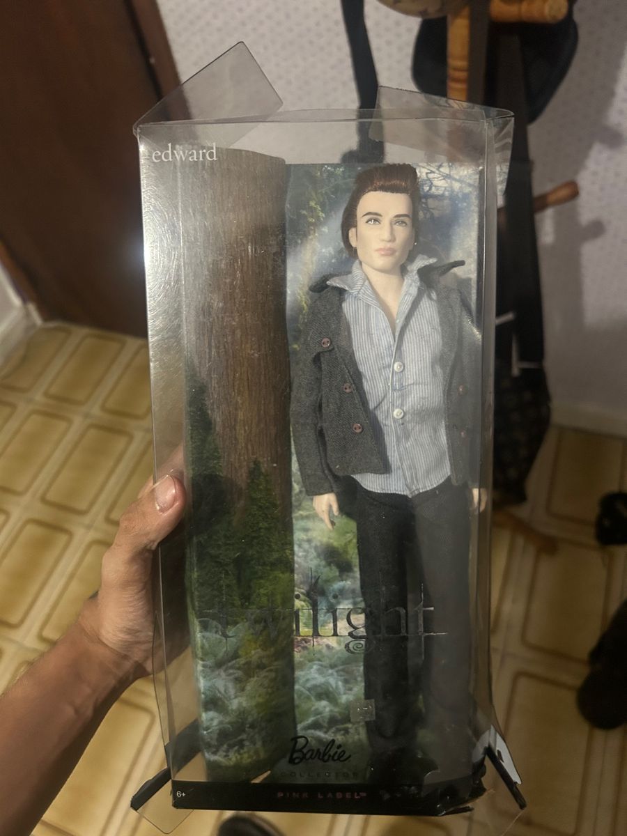 Barbie Edward Crepúsculo Na Caixa | Brinquedo Barbie Usado 94958249 ...