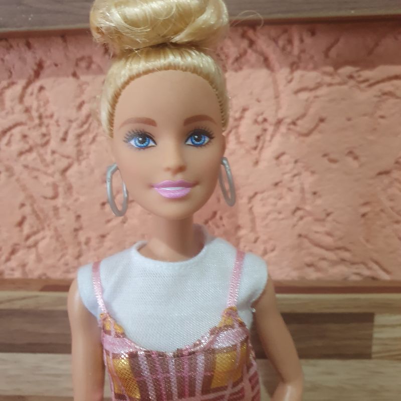 Barbie Fashionista 142 Brinquedo Mattel Usado 93944577 enjoei