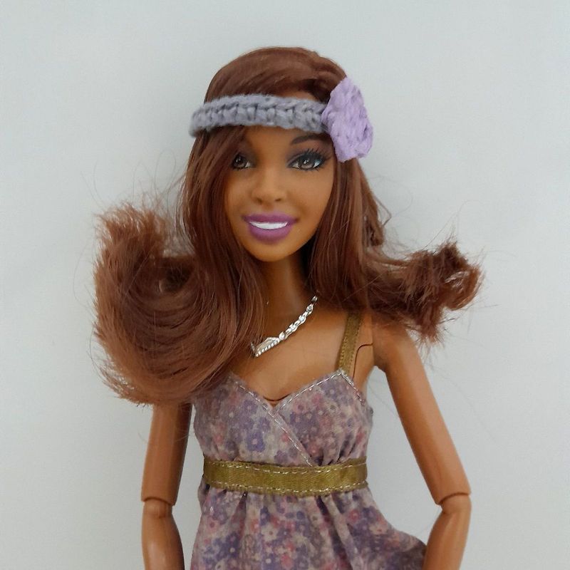 Barbie Fashionista Artsy / Nicky Swappin' Heads 2010