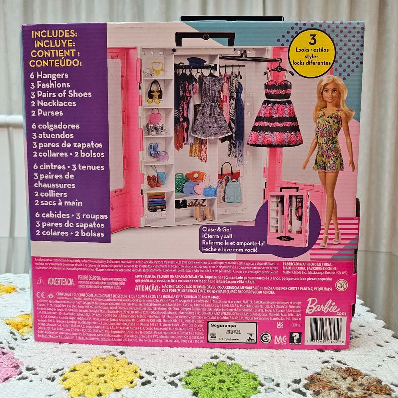 Barbie Fashionistas Ultimate Closet & Boneca