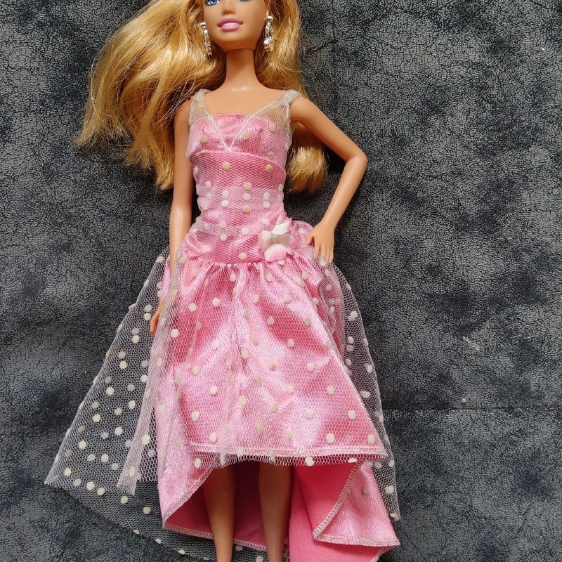 Boneca, Boneca Barbie com Roupa e Sapatos, Brinquedo Barbie Usado  75992467