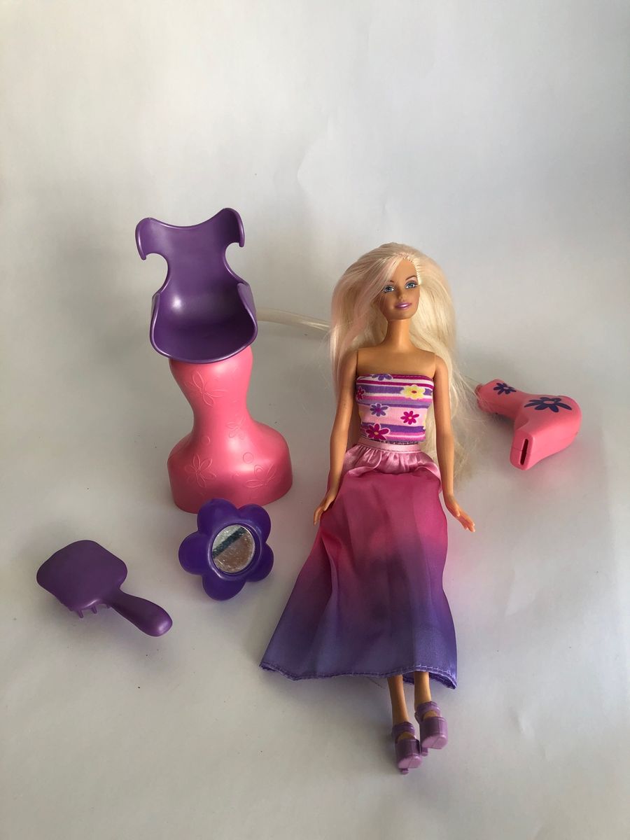 Barbie glamour surprise hot sale