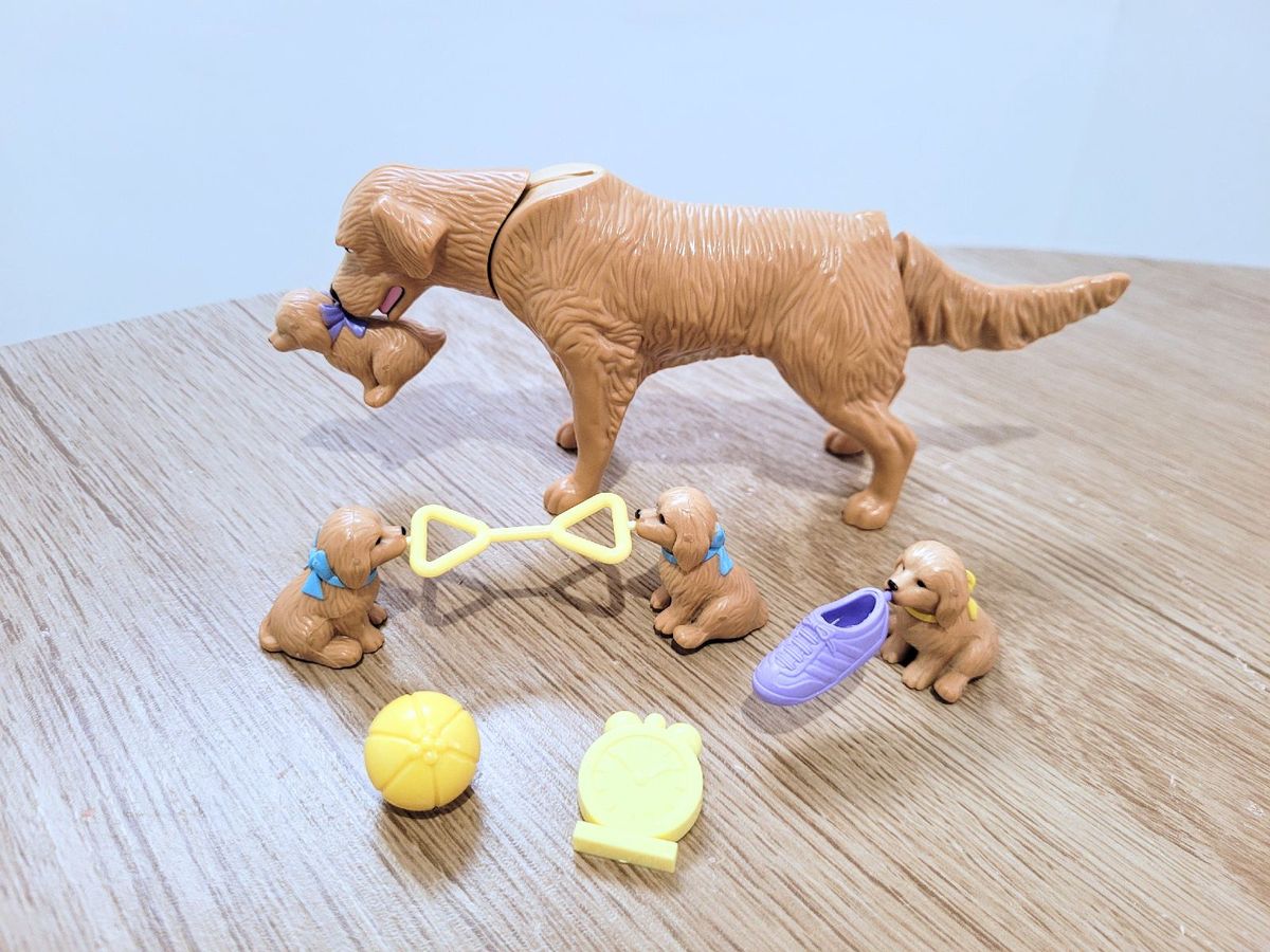 Barbie 53446 Bedtime Golden Retrievers - Maman Chien Et 3 Chiots - Mattel 2001