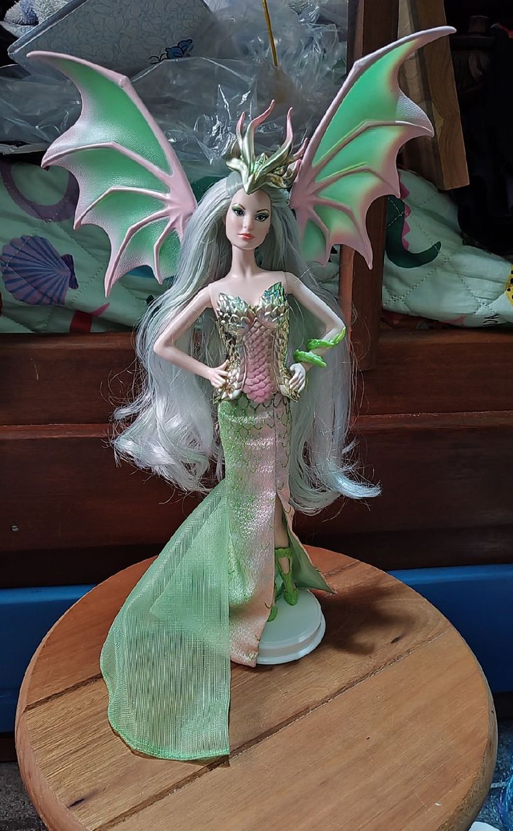 Barbie Oficial Dragon Empress Barbie Nunca Usado 95867957 enjoei