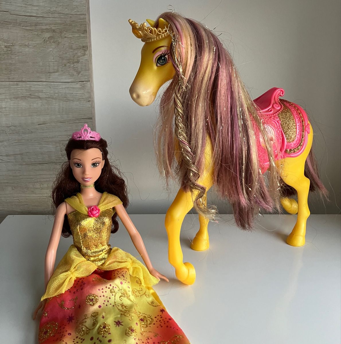 Barbie Princesa Bela e a Fera e Seu Cavalo | Brinquedo Barbie Usado ...