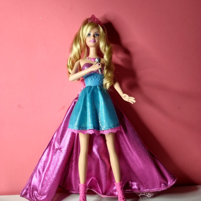 Barbie a Princesa Pop Star ( Canta 2 Músicas ), Brinquedo Barbie Usado  91362588