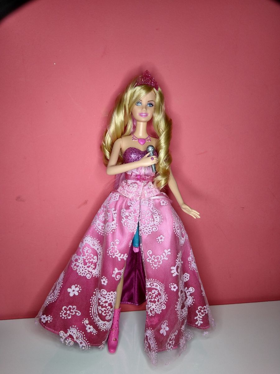 Barbie a Princesa Pop Star ( Canta 2 Músicas ), Brinquedo Barbie Usado  91362588