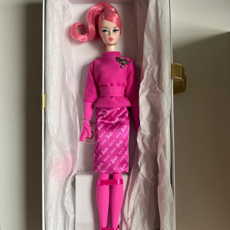 Barbie Proudly Pink 60th Anniversary Barbie Nunca Usado