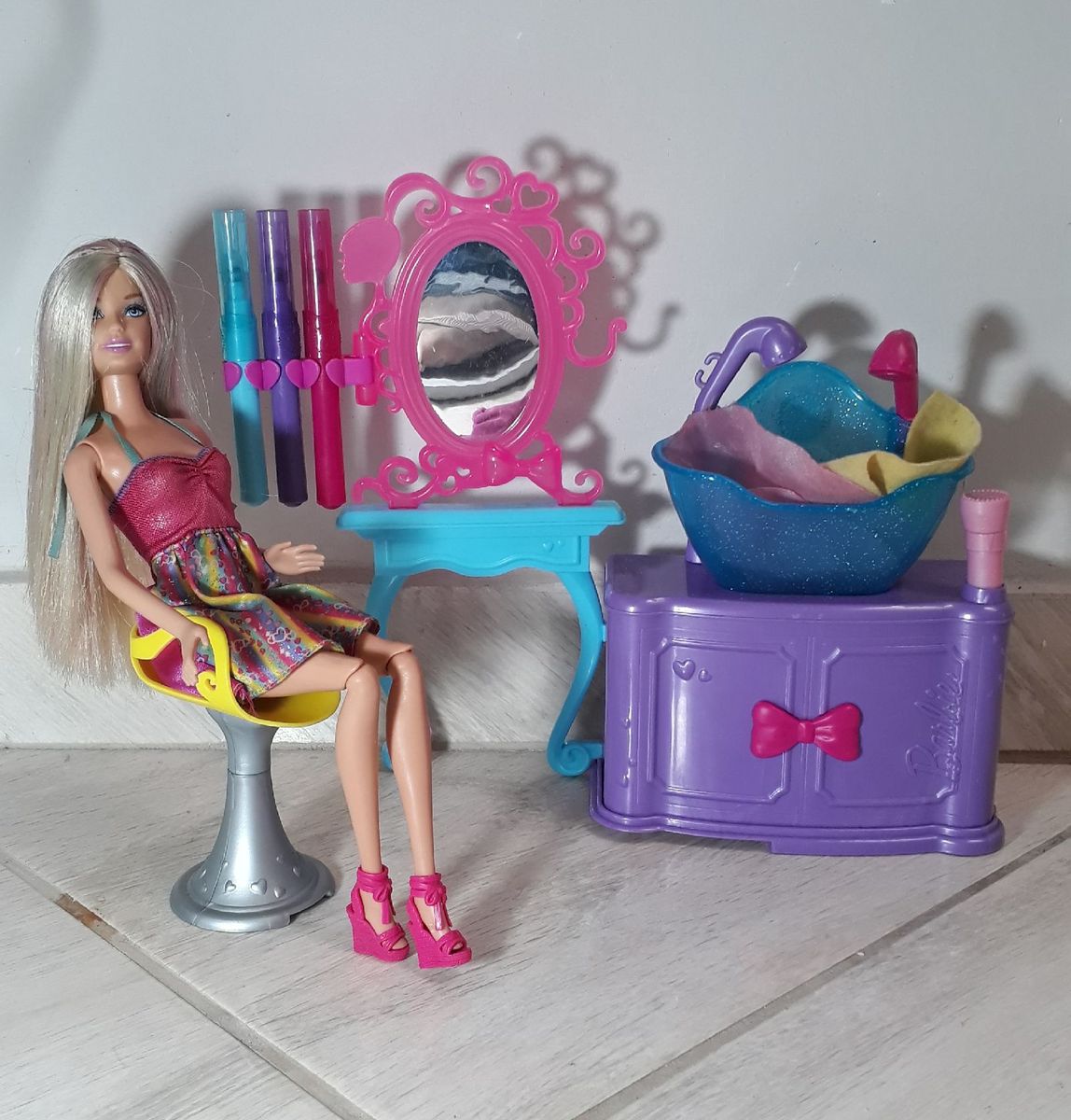 Barbie salão de beleza — Juguetesland