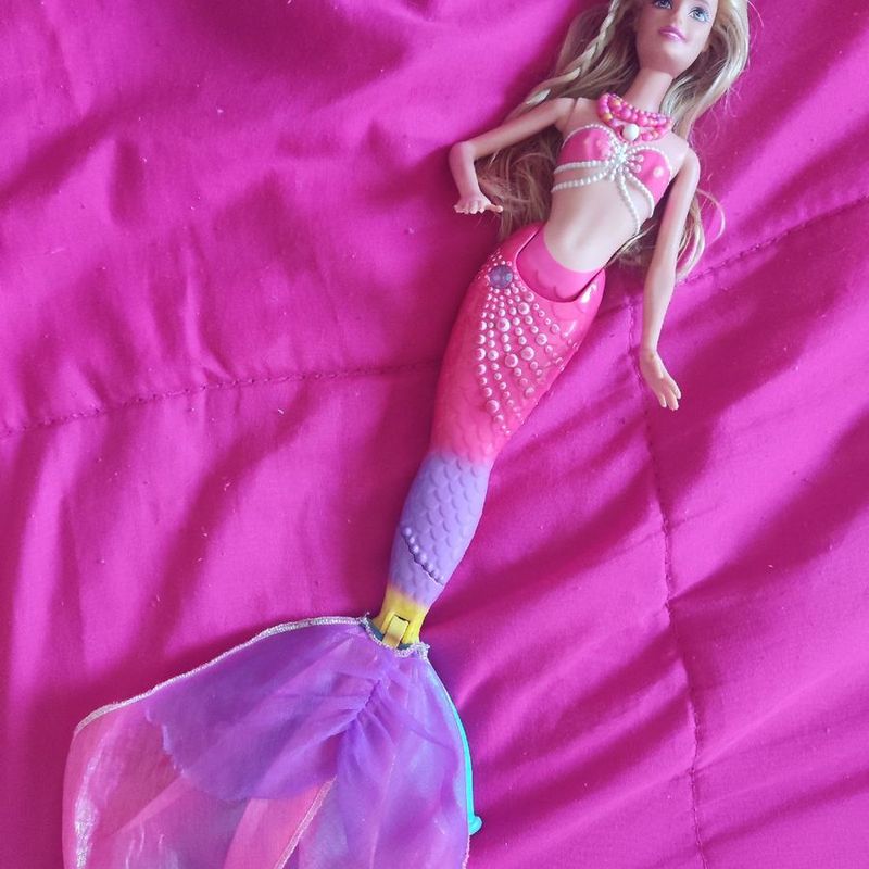 Pink best sale mermaid doll