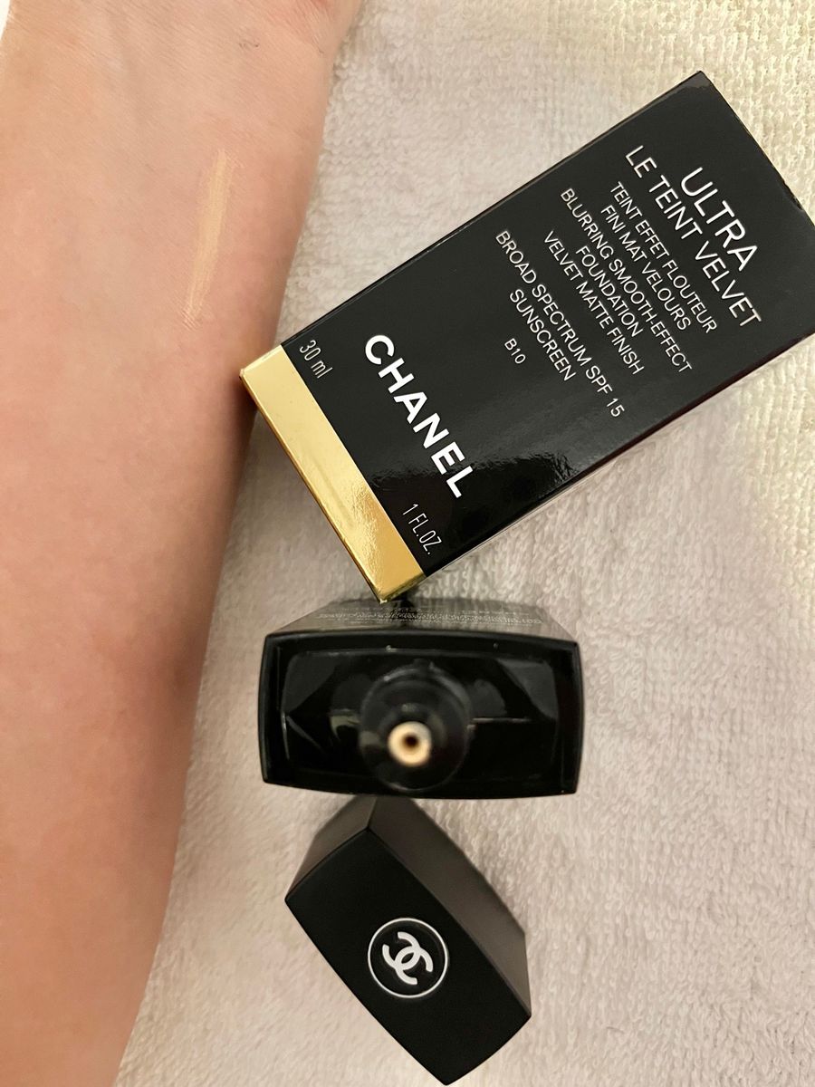 Chanel Ultra Le Teint Velvet Matte make-up SPF15 B10 30 ml od 44