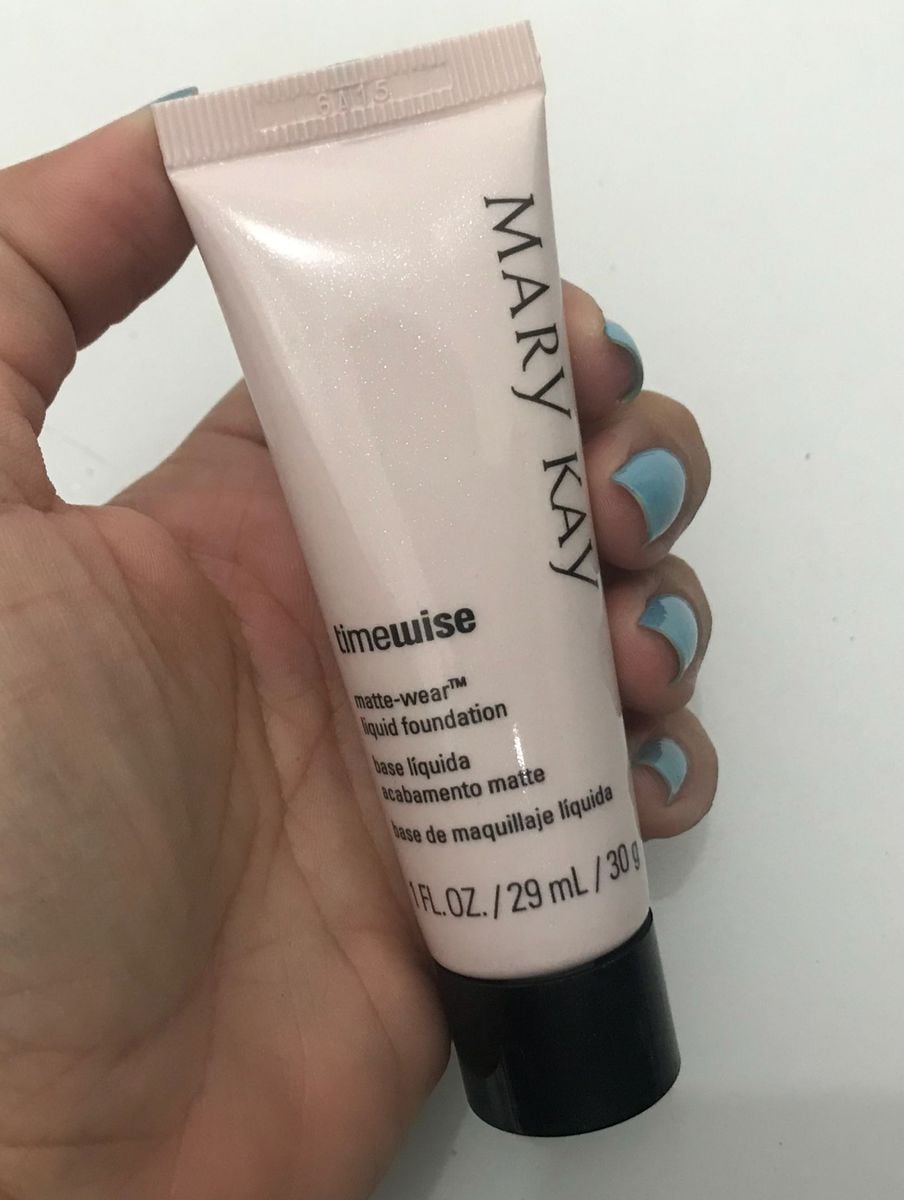 Mary Kay Matte Wear Foundation Beige 2