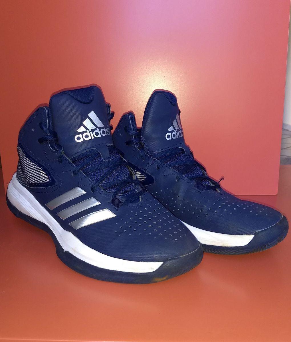 tenis de basquete azul