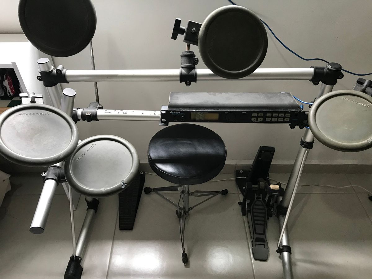 Bateria Eletronica Staff Drum com 6 Pads Bateria Eletrica Item de