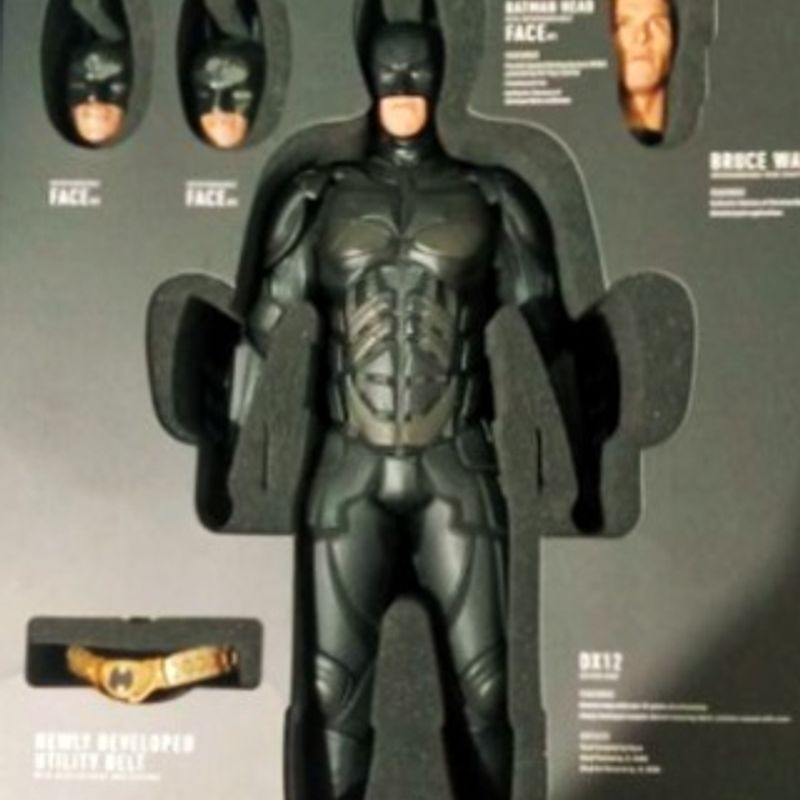 Batman The Dark Knight Rises Dx12 | Hot Toys Usado 101272717 | enjoei