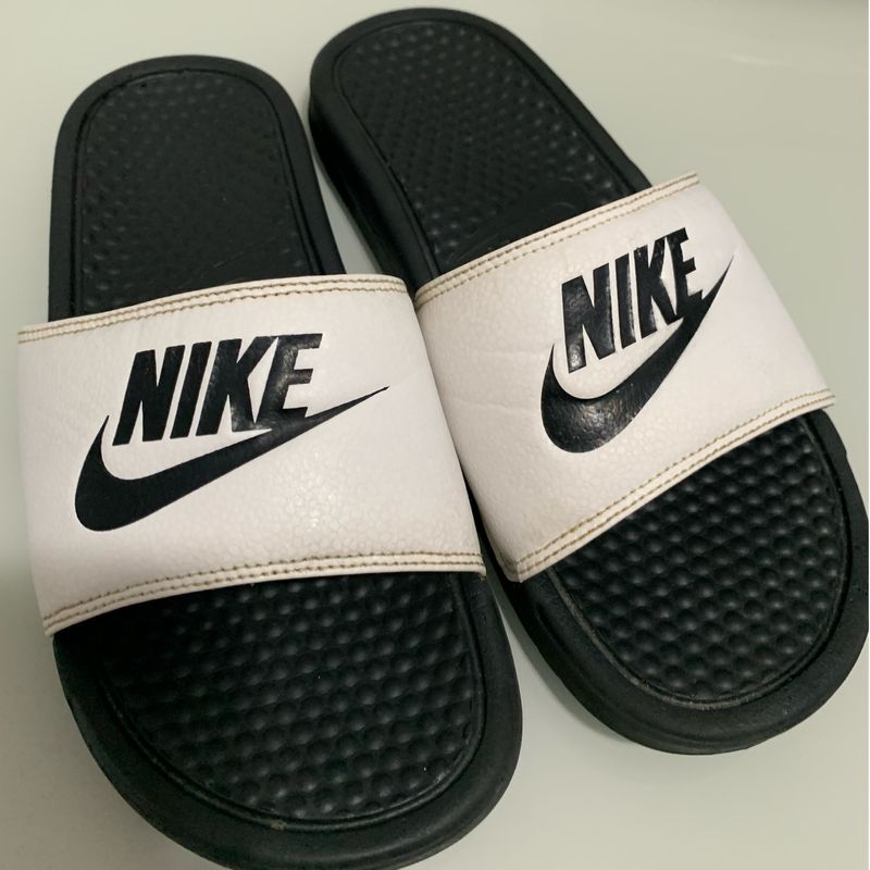 Sandalia beach best sale slide nike