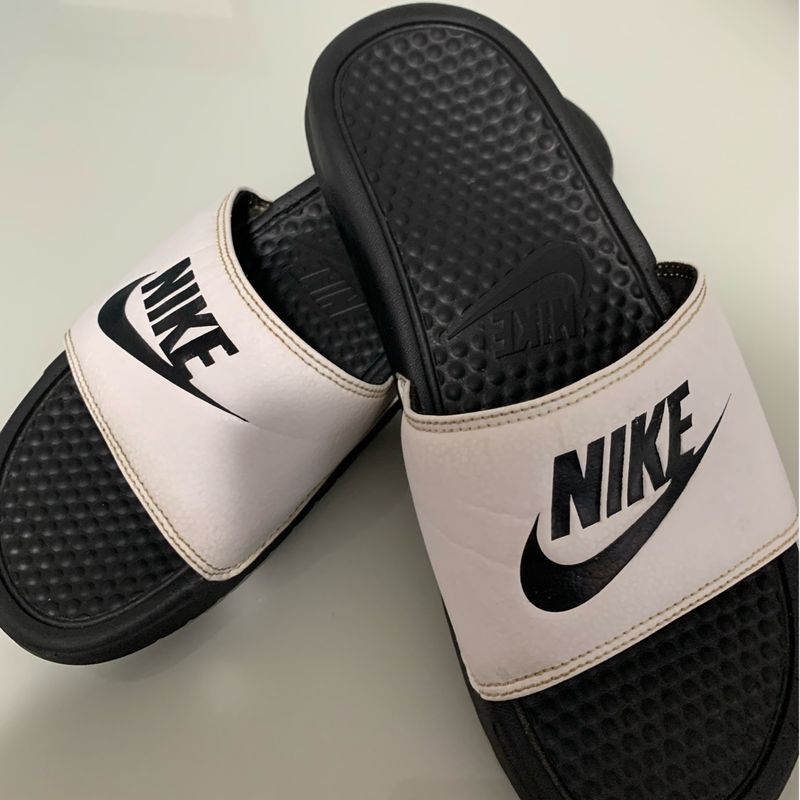 Sandalia beach 2024 slide nike