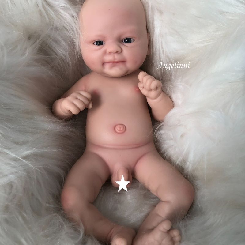 Boneca Bebê Reborn Silicone Sólido Realista Pode Dar Banho | Brinquedo  Nunca Usado 91211870 | enjoei